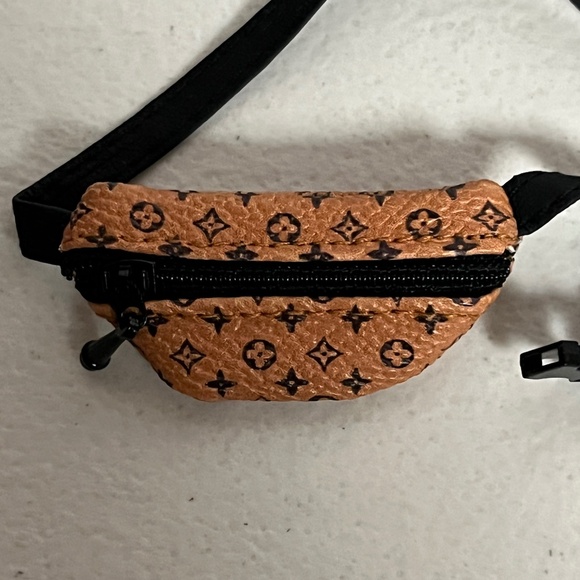 Designer Fanny Pack Bag For Labubu Brown Fashion Accessory Tan - Picture 3 of 4